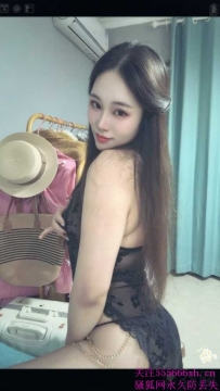 禅城性感丰满御姐莹莹